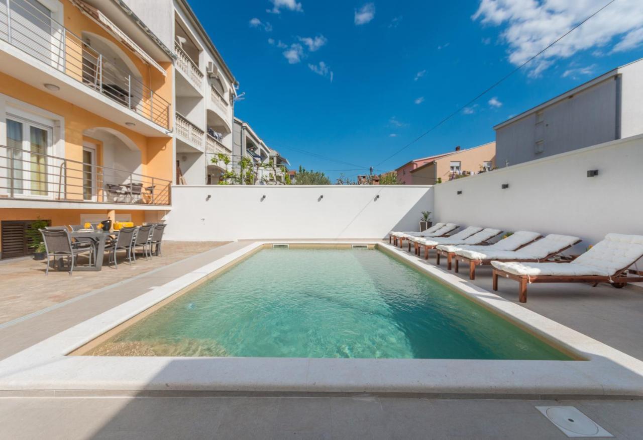 זאדאר Apartment Jakov With A Pool מראה חיצוני תמונה